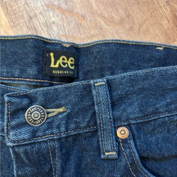 Lee Men’s Regular Fit Straight Leg Jeans - Color Orion - Size 34x32 - NWT - Picture 3 of 7